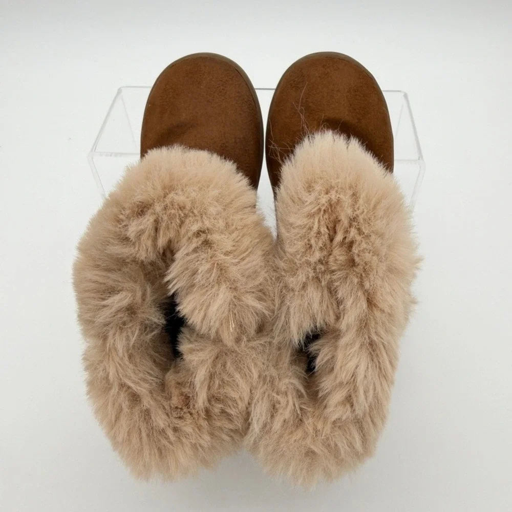 Celia Lil Kitty Kids Brown Faux Fur Cat Pom Pom Boots Size 9M